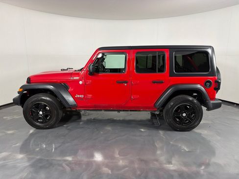 Used 2018 Jeep Wrangler Unlimited Sport S AWD/4WD image 7