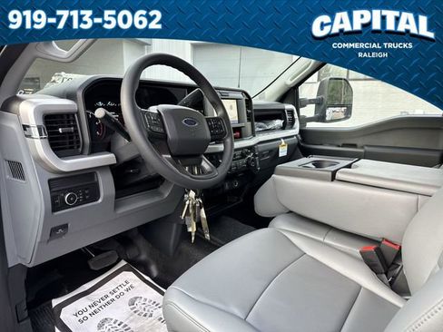 New 2026 Ford F350 XL w/ XL Chrome Package image 20