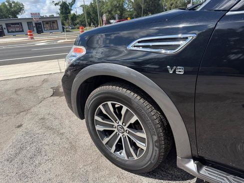 Used 2020 Nissan Armada SL w/ Premium Package RWD image 3
