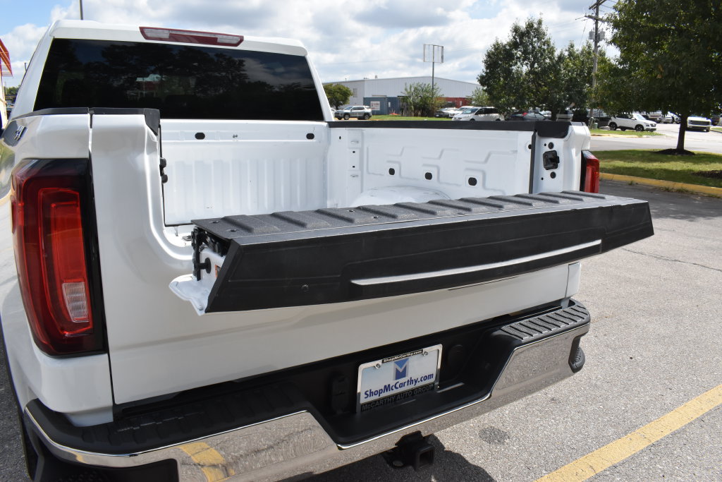 Used 2026 GMC Sierra 1500 SLT AWD/4WD image 10
