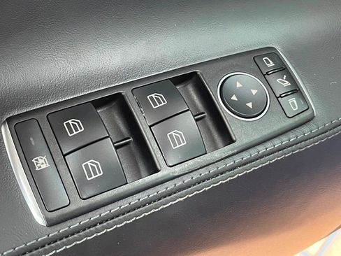 Used 2017 Tesla Model S P100D image 17