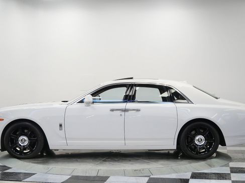 Used 2013 Rolls-Royce Ghost image 55