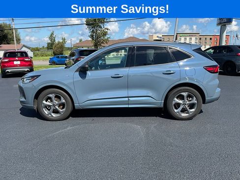 Certified 2023 Ford Escape ST-Line w/ Tech Pack #1 AWD/4WD image 4