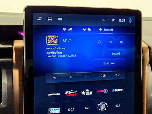 Used 2023 Ford F150 Lightning Lariat image 15