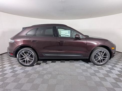 New 2026 Porsche Macan AWD/4WD image 8