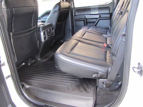 Used 2019 Ford F150 XLT w/ Equipment Group 302A Luxury image 18