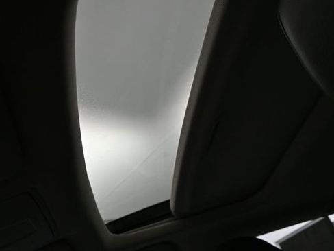 Used 2021 Acura TLX image 18