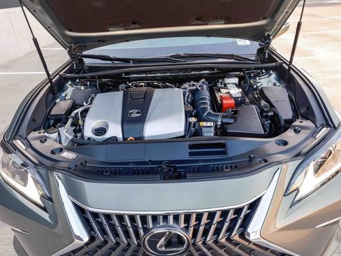 Used 2024 Lexus ES 350 w/ Premium Package FWD image 28