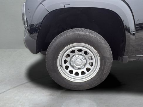 Used 2023 Chevrolet Colorado W/T w/ Safety Package image 17