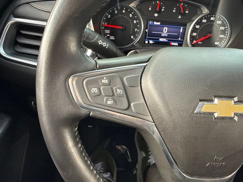 Used 2019 Chevrolet Equinox LT FWD image 33