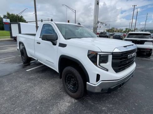 Used 2025 GMC Sierra 1500 Pro w/ Pro Value Package AWD/4WD image 4