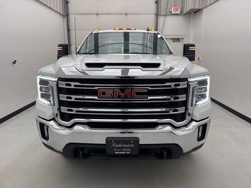 Used 2022 GMC Sierra 2500 SLE w/ SLE Convenience Package image 8