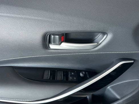 Used 2023 Toyota Corolla XSE FWD image 8