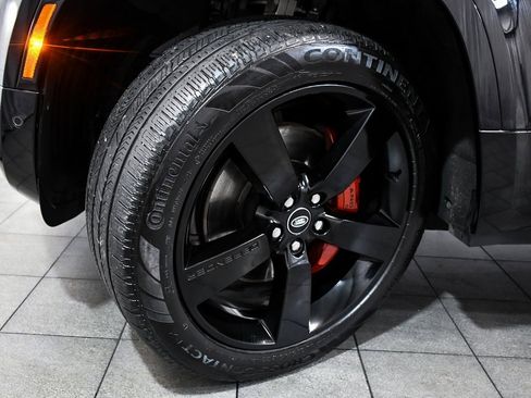 Used 2024 Land Rover Defender 130 X image 6