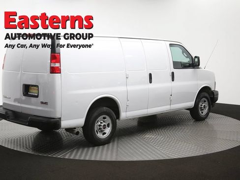 Used 2022 GMC Savana 2500 RWD image 34