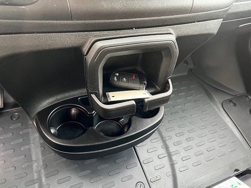 Used 2023 RAM ProMaster 2500 image 27