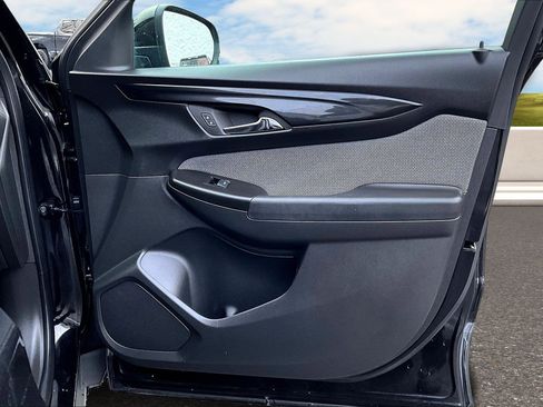 Used 2024 Chevrolet TrailBlazer LT image 20