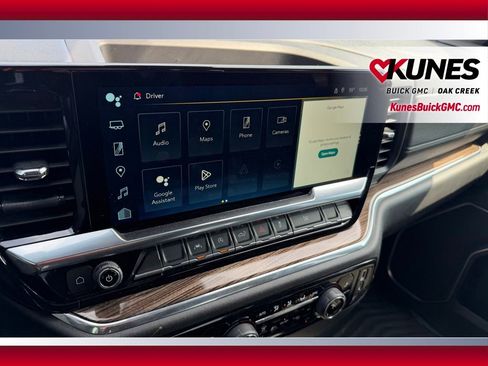 Used 2025 Chevrolet Silverado 1500 LT AWD/4WD image 17
