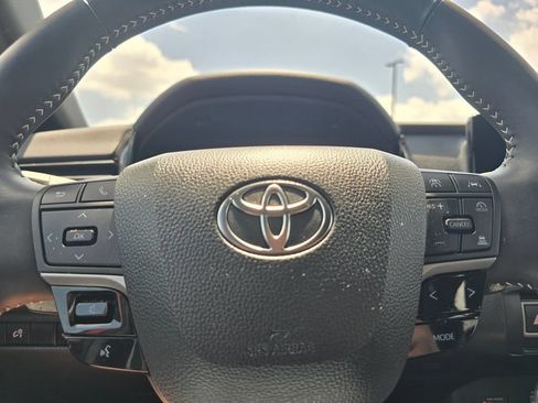 Certified 2025 Toyota Camry SE w/ Convenience Package AWD/4WD image 20