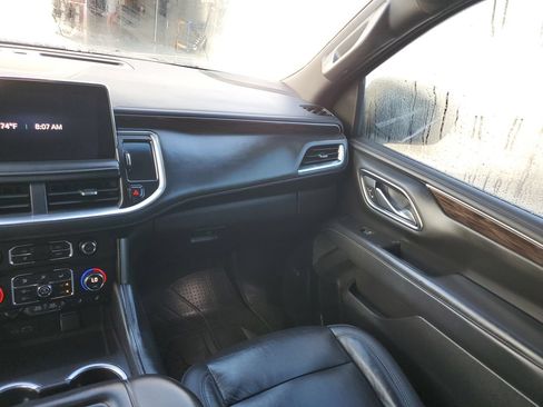 Used 2021 Chevrolet Suburban LT w/ Rear Media and Nav Package AWD/4WD image 13
