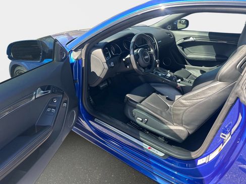 Used 2015 Audi RS 5 Coupe w/ Black Optic Plus Package image 8