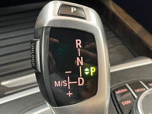 Used 2018 BMW X5 xDrive40e image 38