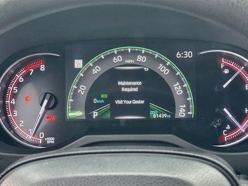 Used 2024 Toyota RAV4 LE FWD image 12