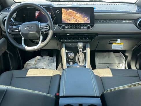 New 2026 Chevrolet Colorado ZR2 w/ Technology Package AWD/4WD image 13