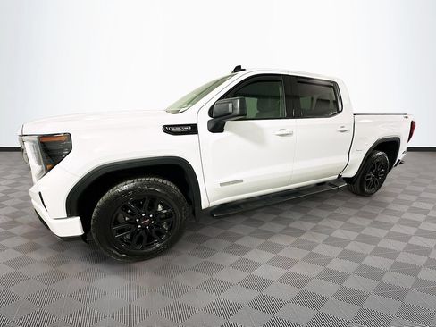 Used 2025 GMC Sierra 1500 Elevation w/ Preferred Package AWD/4WD image 4