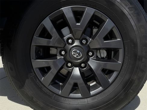 Used 2023 Toyota Tacoma SR5 image 9