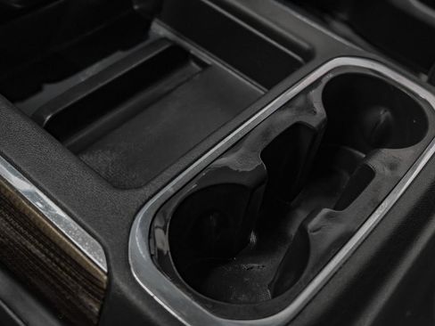 Used 2019 Chevrolet Silverado 1500 RST AWD/4WD image 23