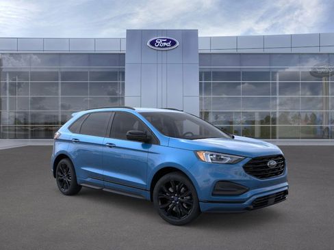 New 2024 Ford Edge SE w/ Black Appearance Package image 7