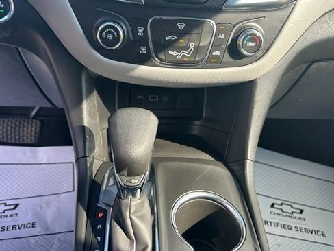 Certified 2022 Chevrolet Equinox LS w/ LS Convenience Package image 28