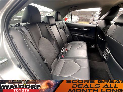 Used 2021 Toyota Camry XSE image 31