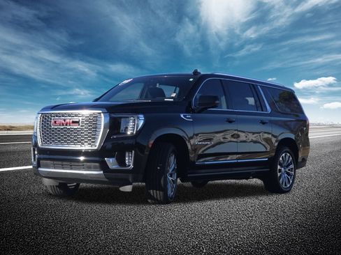 Used 2022 GMC Yukon XL Denali image 18