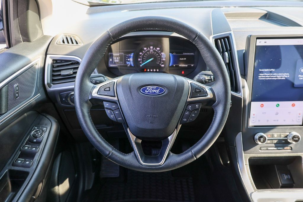 Certified 2022 Ford Edge SEL w/ Convenience Package AWD/4WD image 35