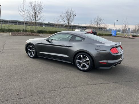 Used 2015 Ford Mustang V6 w/ Equipment Group 051A image 3