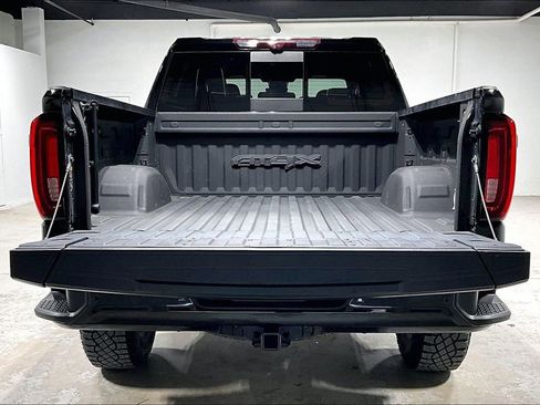 Used 2024 GMC Sierra 1500 AT4X image 37