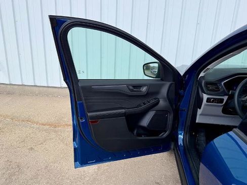 Certified 2023 Ford Escape Active image 13