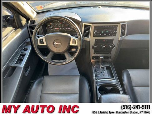 Used 2009 Jeep Grand Cherokee Laredo image 9