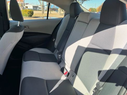Used 2023 Toyota Corolla LE FWD image 21