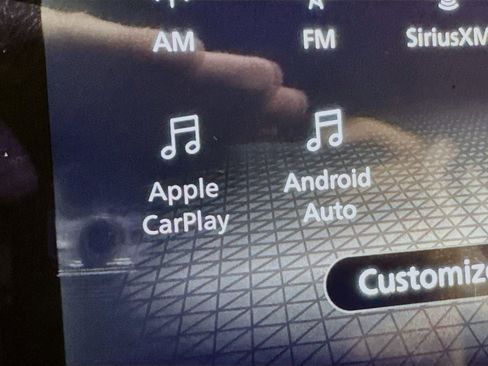 Used 2024 Nissan Frontier PRO-4X w/ Technology Package image 2