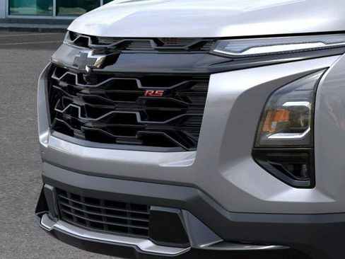 New 2026 Chevrolet Equinox RS w/ Convenience Package III FWD image 13