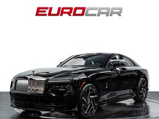 Used 2025 Rolls-Royce Spectre Black Badge w/ Spectre Enhancement Package AWD/4WD video 1
