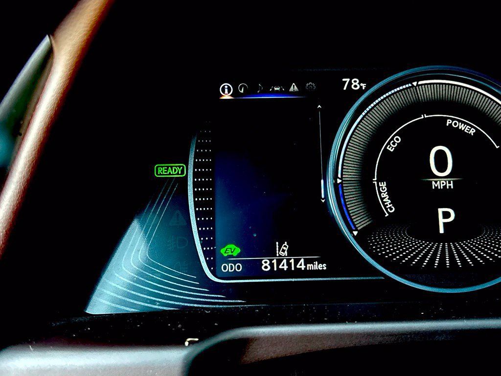 Used 2019 Lexus ES 300h w/ Accessory Package 2 FWD image 26