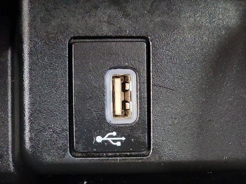 Used 2019 Honda Accord LX image 23