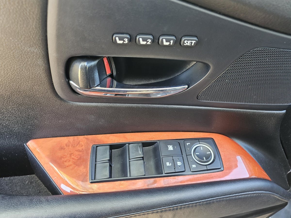 Used 2010 Lexus RX 350 AWD w/ Premium Pkg image 13