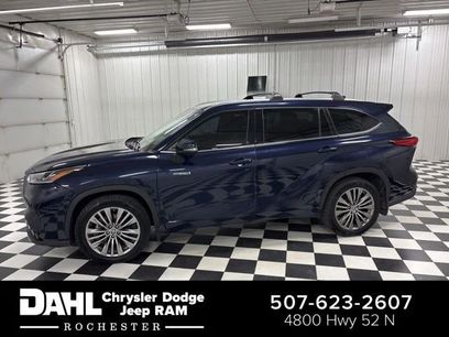 Used 2021 Toyota Highlander Platinum