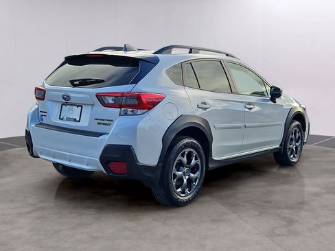 Used 2022 Subaru Crosstrek 2.5i Sport w/ Moonroof Package image 2