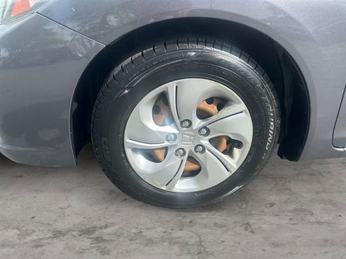 Used 2015 Honda Civic LX image 9